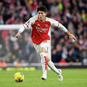 Arsenal's Tomiyasu Charges Forward in Premier League Battle Against Burnley (2023-24)
