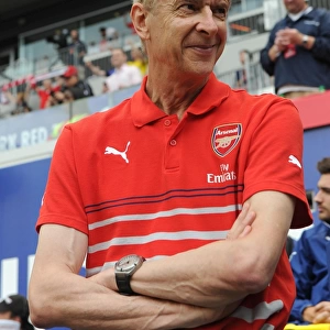 Arsene Wenger the Arsenal Manager. New York Red Bulls 1: 0 Arsenal. Pre Season Friendly