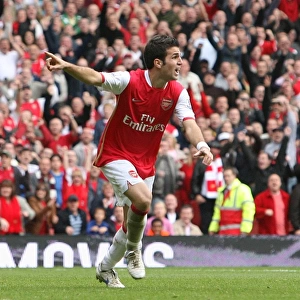 Cesc Fabregas's First Arsenal Goal: Arsenal 2-2 Manchester United (3/11/2007)