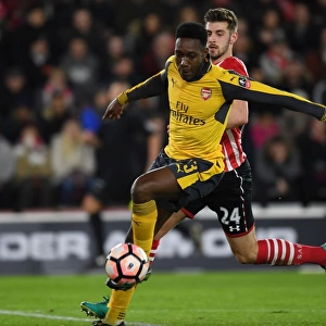 Danny Welbeck Scores Double: Arsenal Advances in FA Cup Against Southampton