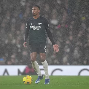 Gabriel Magalhaes: Arsenal's Unyielding Defender Shines in Premier League Victory over Fulham (2023-24)