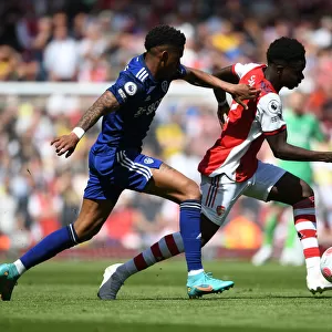 Saka's Skill Shines: Arsenal's Star Outmaneuvers Firpo in Premier League Clash