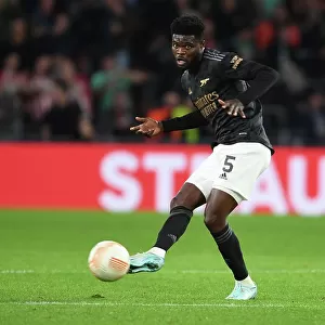 Thomas Partey Leads Arsenal in UEFA Europa League Clash Against PSV Eindhoven