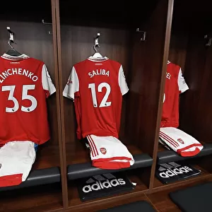 Zinchenko's Absence: An Empty Hanger in Arsenal's Changing Room before Leicester Clash