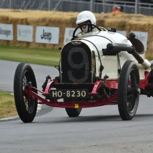 CM28 9666 Vernon MacKenzie, Bentley 3 Litre TT