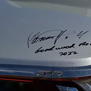CM34 0065 Damon Hill signature