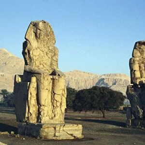 Egypt, Thebes, Luxor, Valley of Kings, statues of Amenhotep III, or Colossi of Memnon, New Kingdom (1580-1085 BC), 18th dynasty