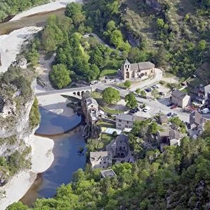 France, Gorges du Tarn, village built at the edge of the Tarn river in Gorges du Tarn