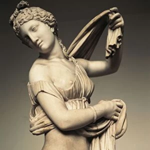 Detail of marble statue known as Farnese Venus or Aphrodite Kallipygos, Roman copy of Hellenistic original
