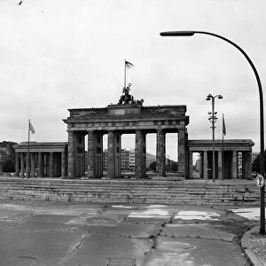 Brandenburg Gate Collection: Fall of the Berlin Wall