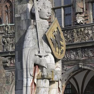 Bremer Roland or Roland Statue, Bremen, Germany, Europe