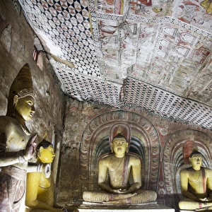 Buddhas in the Dambulla cave temple