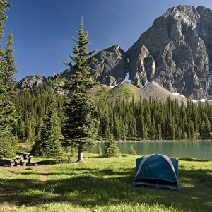 Camping, Taylor Lake, Banff National Park, Banff, Alberta