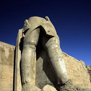 Granite statue ruins, Temple Of Karnak