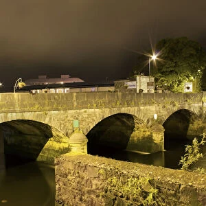 Mathew Bridge at night, Limerick city