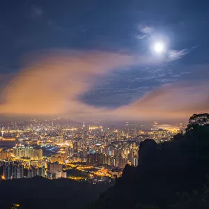 Night view of Hong Kong city