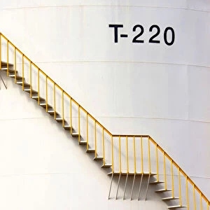 Oil tank with its yellow staircase