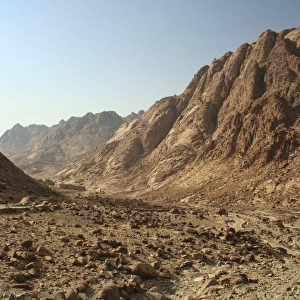 Path leading to Mount Sinai