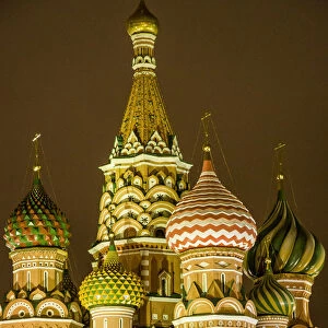 St, Basils Cathedral at night, Red Square, Moscow, Russia