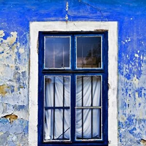 Window, facade with flaking paint, Krems, Lower Austria, Austria, Europe