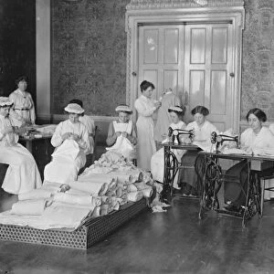 Duchess of Westminsters Working party at Gifford House, Roehampton. 17 May 1923