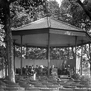 School bandstand in Kent. 1933