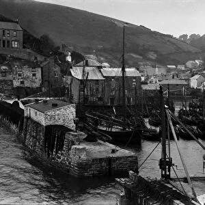 Harbour, Polperro, Cornwall. 1914