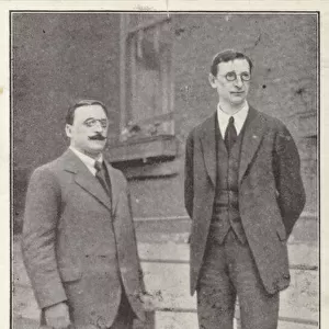 Arthur Griffith and Eamon de Valera (b / w photo)