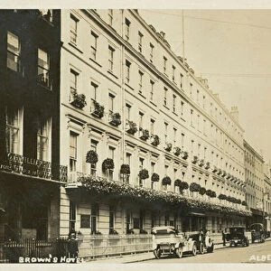 Browns Hotel, Albemarle Street, London (b / w photo)