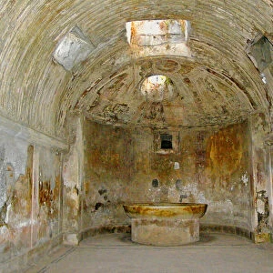 The caldarium of the Forum thermae (photo)