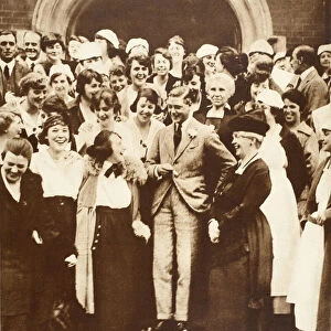Canadian Women Tell King Edward VIII a Joke, at Ontario Agricultural College