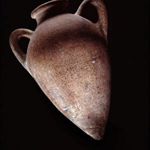 Etruscan art: clay amphora used for trade from Castiglione della Pescaia