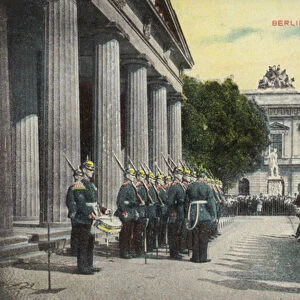 German soldiers on parade outside the Neue Wache, Berlin (coloured photo)