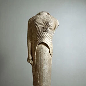 Kore, Hera de Cheramyes. 570-560BC (marble sculpture)