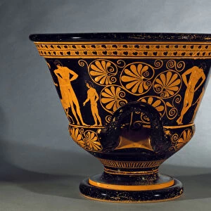 Krater with red figures. 6th-5th century BC (terracotta)