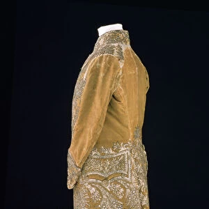 Mans coat, late 18th century (green velvet embroidered with silver thread)