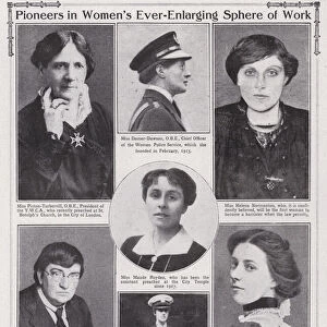 Pioneers in the growth in employment for women in Britain (b / w photo)