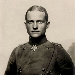 Portrait of Manfred von Richthofen, 1917 (photo)