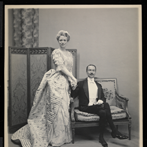 Portrait of an unidentified man and woman at the James Hazen Hyde Ball, New York