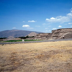 Precolombian civilization: view of the site of Teotihuacan (300 BC-600 AD)