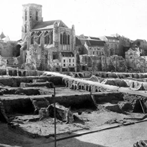 Saint Malo destroyed. Photo taken after World War II. Postcard