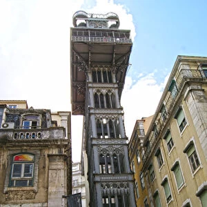 Santa Justa Lift, Lisbon, Portugal (photo)