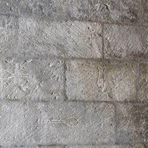 Tacheron: mark of each stone carving corporation (9-11th century), Cathedrale de Verdun