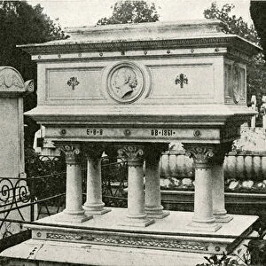 Tomb of Mrs Elizabeth Browning in the cemetery at Florence (b / w photo)
