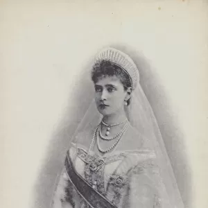 Tsarina Alexandra of Russia (b / w photo)