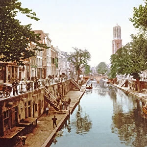 View looking down the Oudegracht in Utrecht, 1890-1900 (chromolitho)