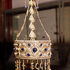 Votive crown of King Recesvinth (r. 652-72) from the Treasure of Guarrazar, c