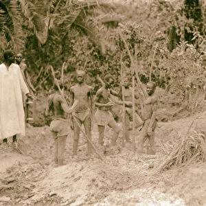 1936 Zanzibar bricks mud Natives treading