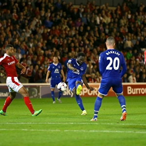 Everton's Lukaku Tries to Secure Capital One Cup Victory Against Barnsley in Extra Time