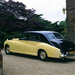 1963 Rolls - Royce Phantom V, ex Queen Mother. Creator: Unknown